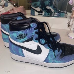AUTHENTIC BLUE TIE DYE AIR JORDAN 1 HIGH - WORN CONDITION / WOMENS SIZE 9